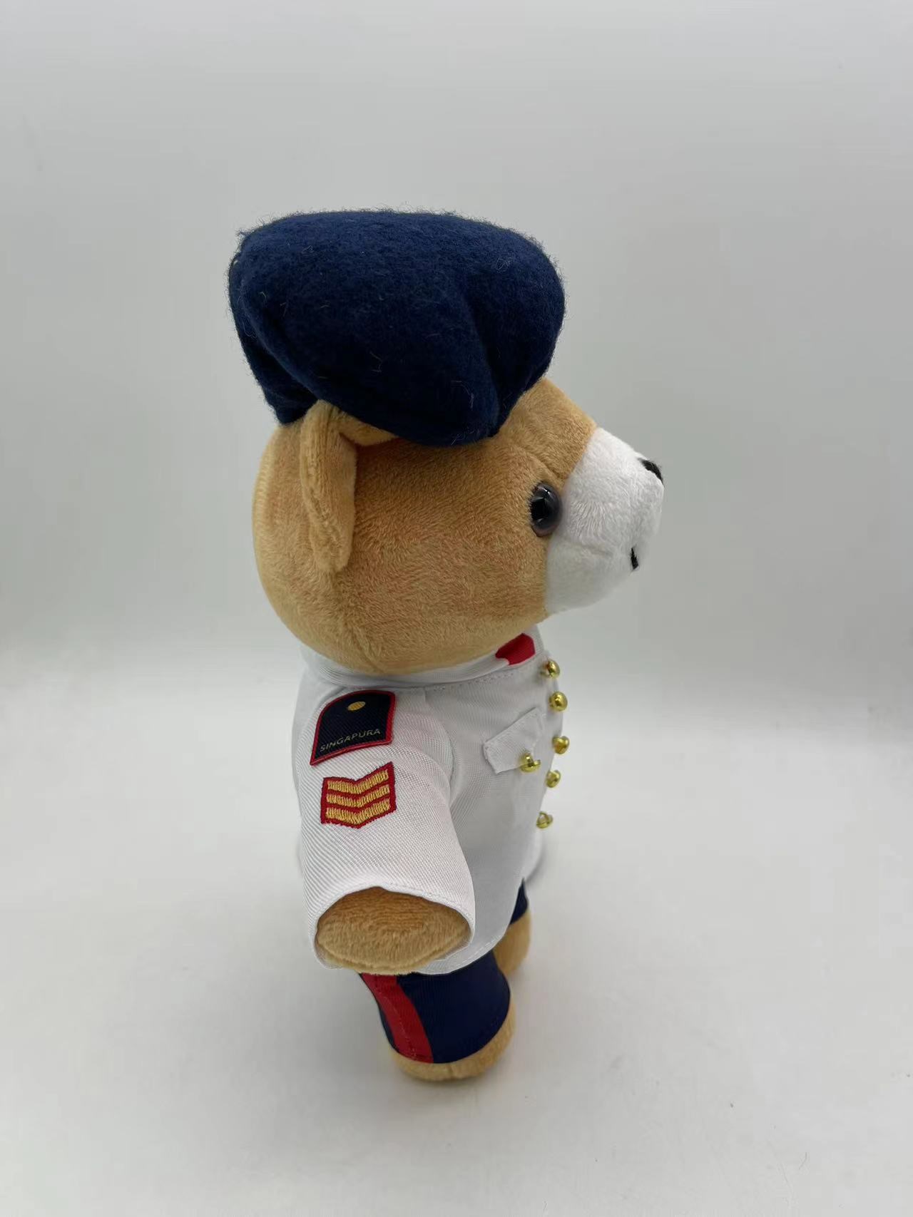 兵役小熊玩偶